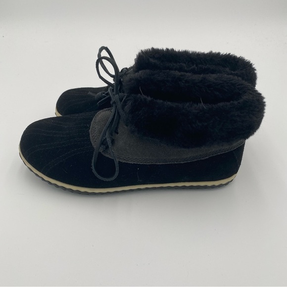 Sperry Women's Leather Faux Fur Fuzzy Duck Slippers‎ Ankle Boots Booties Shoes 7 - Picture 5 of 8